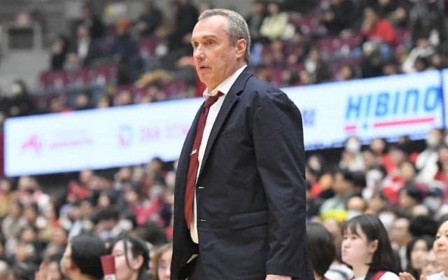 川崎ブレイブサンダース、ギンズブルグHCが一時帰国…体調安定も母国で手術