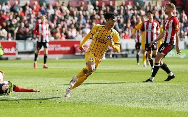 三笘薫が途中出場で意地のゴールも4失点敗戦のブライトンは5戦未勝利…【プレミアリーグ】