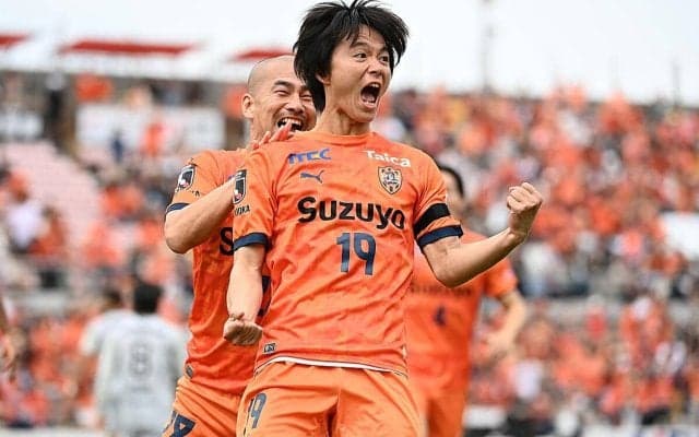 松崎快の全得点に絡む活躍で首位福岡を下した清水が8連戦を連勝で締めくくる！【明治安田J1リーグ第11節】