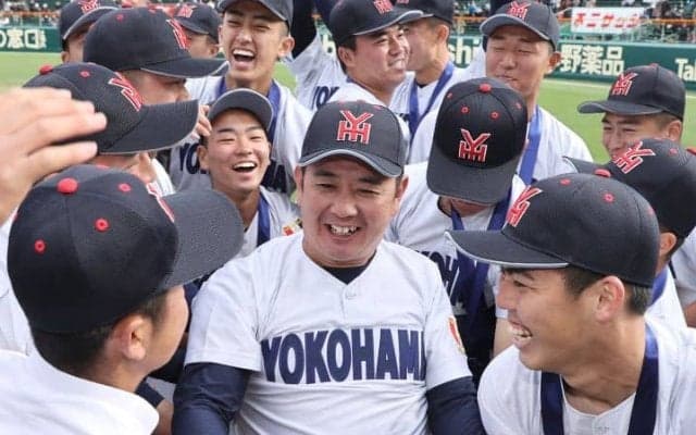 『横浜一強』--19年ぶり歓喜の舞台裏　横浜高を復権させた村田浩明監督の指導論に迫る