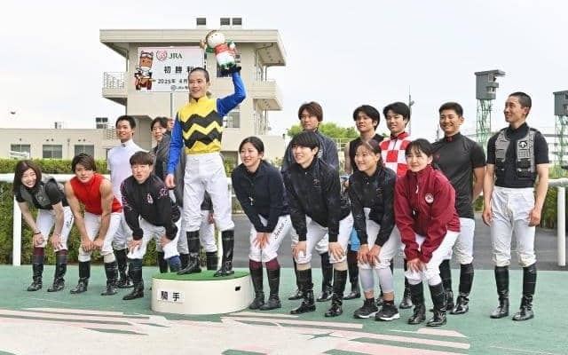 遠藤汰月騎手がJRA初勝利！ 地元での勝利に「よく乗っていたこの場所で勝つことができて嬉しい」