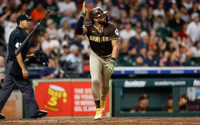 パ軍が首位死守　大谷ライバルが相手と衝突→負傷交代も…タティスJr.がリーグ最多8号