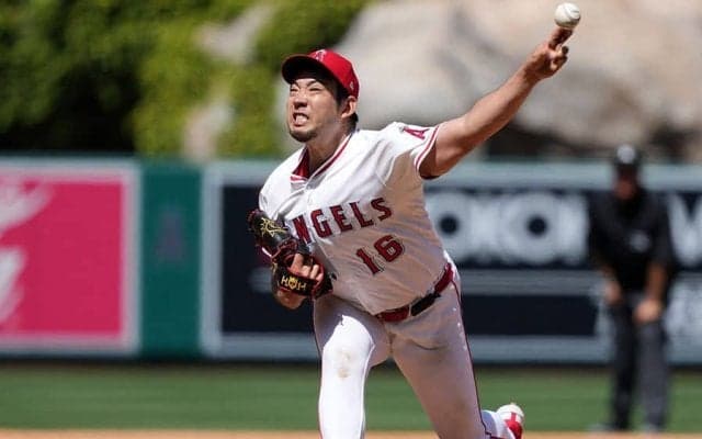 日本人左腕の“衝撃美技”に米解説「魔術師だ」　華麗な反応に驚愕「後ろに目がある」