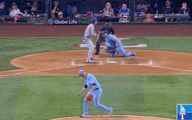 何が起きた…？ 大谷翔平の打席で“投手に異変”「急にどうした」「さすがに意識してる」 “元・同僚対決”にファン注目「感無量や」