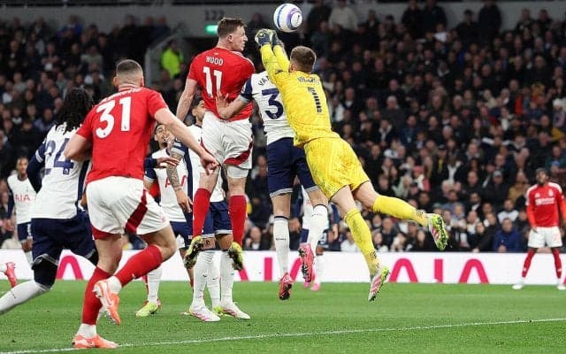 連敗ストップのフォレストが3位浮上！　スパーズは厳しい連敗で16位に転落…【プレミアリーグ】