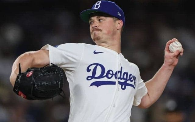 異色の経歴でまさかの“達人技”も披露　ドラフト外入団のド軍26歳左腕が衝撃の「0.66」でブルペンの貴重な存在に