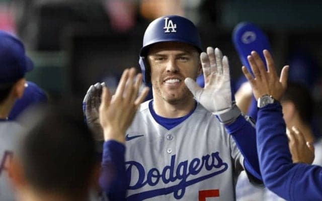 今永昇太の“勝ち”消すドジャース打線の猛攻！7回一挙5得点　フリーマンが逆転適時二塁打