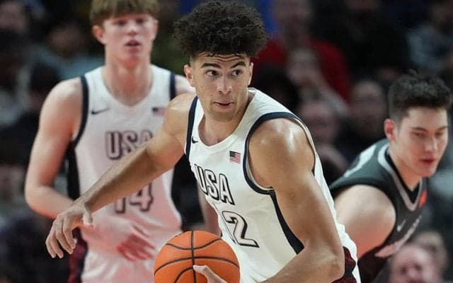 「高校バスケ界で最も確実な存在」と有識者は太鼓判⋯次世代スターがレブロン以来の快挙達成