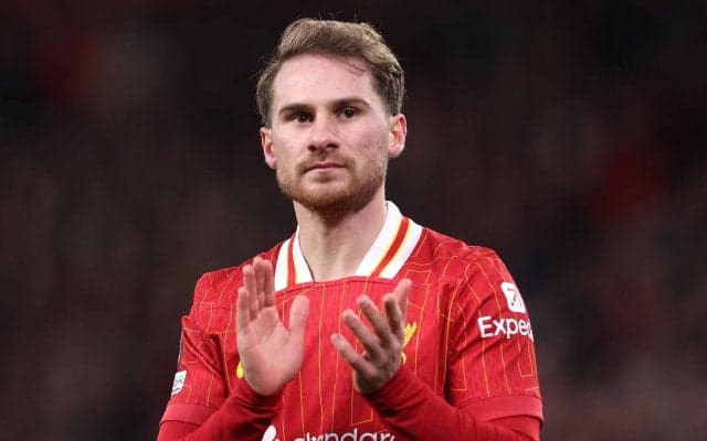 「重要なのは今」レアル行きの噂も浮上したマク・アリスターがリバプールへの愛を語る「このクラブはまるで家族。一言で表すと『YNWA』だ」