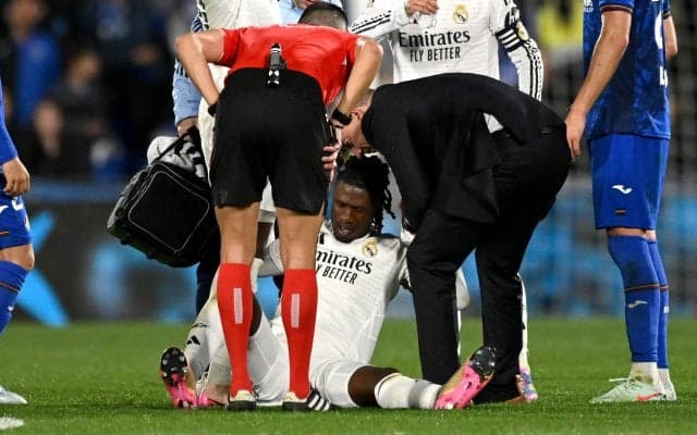 レアルに痛恨…カマヴィンガが左内転筋腱の完全断裂で長期離脱、クラブW杯も欠場