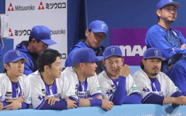 “打撃のチーム”がなぜ打てない？ 数多の強打者を育てたハマの名伯楽が指摘した苦境の原因「一人でできないのが野球」【DeNA】