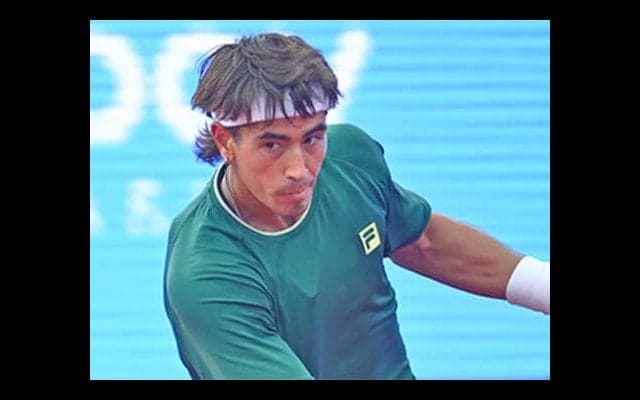  世界70位 上位選手に驚異の勝率 