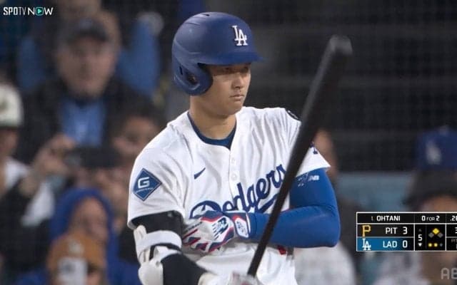 どうしたんだ…大谷翔平“ムムム顔” ボール球に反応し最強右腕スキーンズに空三振 相手捕手はガッツポーズのリアクション