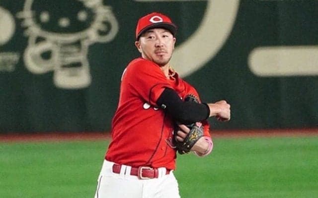 広島35歳が「別格で怖い」　安打強奪…広大な守備範囲にX衝撃「華麗すぎて言葉が出ない」