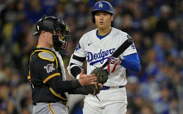 大谷翔平の背後で“絶望”…頭抱え直視できず　嘆くド軍ファンに「悲しい日だ」