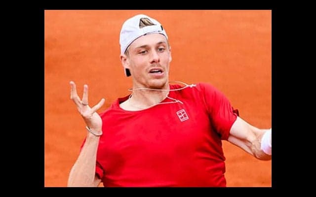  錦織圭に快勝、2年連続3回戦へ 