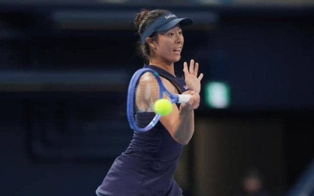 柴原瑛菜が伊藤あおいを破り決勝へ 17歳の園部八奏と激突[安藤証券オープン東京]