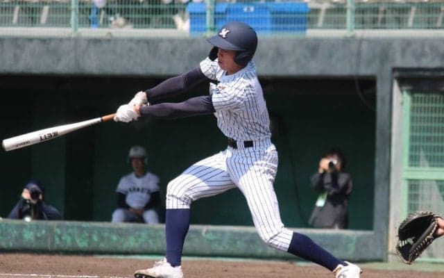 明徳義塾のプロ注目捕手にNPBスカウト集結！6球団が熱視線で｢寺地より地肩が強い｣の声も【四国地区大会】