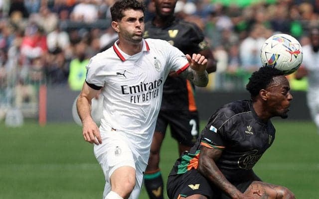 ミランが格下ヴェネツィアに大苦戦もリーグ2戦ぶり白星！　相手の隙を突きプリシック＆S・ヒメネスがゴール【セリエA】