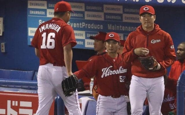 神宮で浴びせられた悲鳴と怒号…傷心の元広島右腕　救ったつば九郎の“神対応”