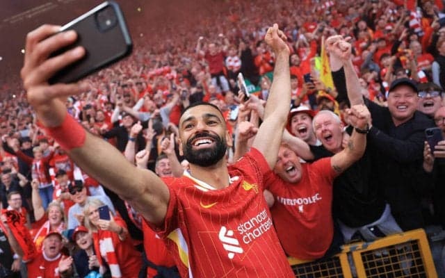 自身2度目のプレミア制覇、立役者サラーはアンフィールドでの優勝決定に歓喜｢前回とは全く違う｣