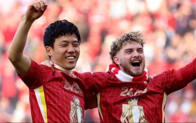 「カルト的な人気を確固たるものに」今季プレミアで先発なしの遠藤航、それでも優勝に貢献したと現地紙は高評価「模範的な姿勢とインパクトあるパフォーマンス」