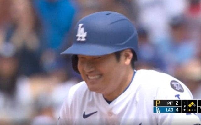 「笑いすぎw」 大谷翔平、弾丸ヒット直後の“一瞬の表情”にファン注目「テンション高っ！」 「仲良いな」