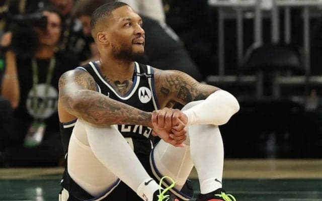 1回戦敗退危機のバックスに悲報…デイミアン・リラードが左アキレス腱断裂