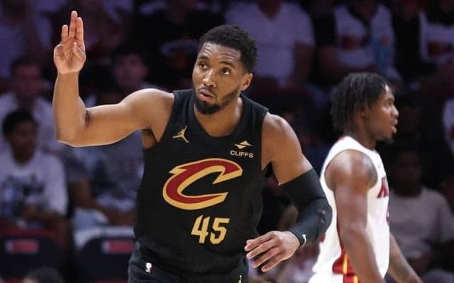 イースト第1シードのキャバリアーズがヒートに圧勝…4戦無敗でカンファレンス準決勝進出