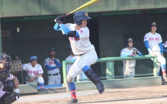 花咲徳栄が山村学園に7回コールド勝ち！岩井監督の次男が3安打＆好守備の活躍【埼玉】
