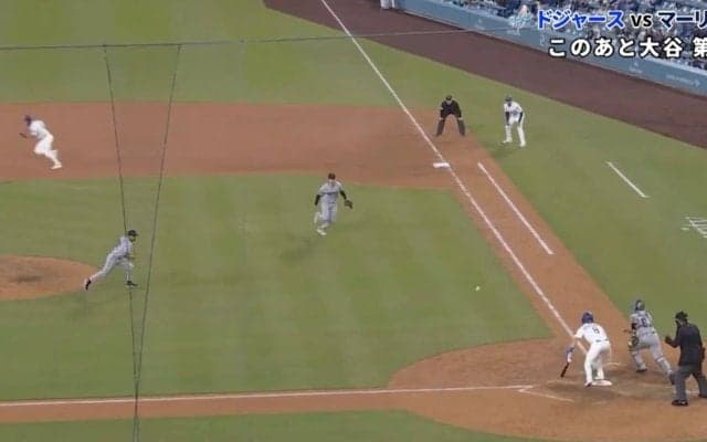 何が起きた…？ ドジャース攻撃で“まさかの珍光景”「クセ者ｗ」「ミラクル」 失敗のようでファインプレー… キケヘルが“謎の送りバント”