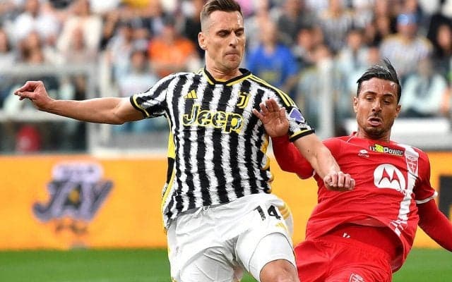 ユベントス、今季出場なしのFWミリクと2027年まで契約延長