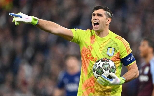 躍進のアストン・ビラ、守護神・マルティネスがサウジアラビアの標的に？　ジャマイカ代表FWもターゲット