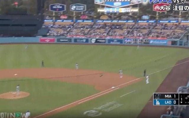 一体、何が起きた…？ 大谷翔平、弾丸アーチで“まさかの珍光景”「しゃあない」「何もできん」 相手守備陣が“確信”動かない「ほぼ全員お見送りｗ」