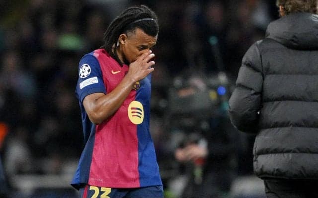 バルサの鉄人・クンデが左ハムストリングを負傷…今季は1試合以外全試合に出場