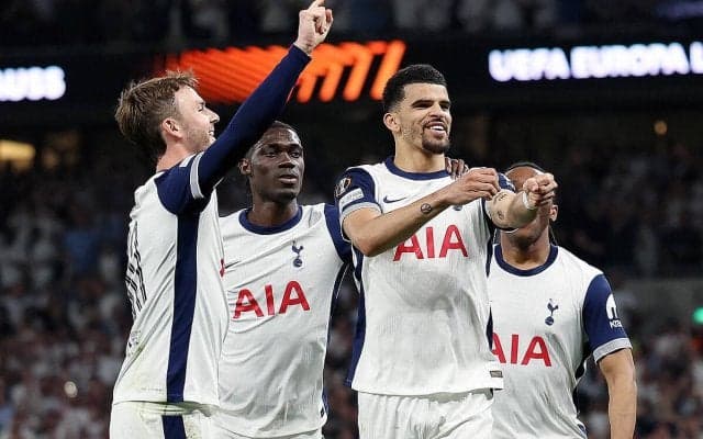 スパーズが開始38秒電光石火弾などホームで3発先勝！　ボデ/グリムトは終盤1点返して逆転に望み繋ぐ【EL】