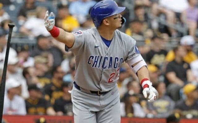 「スズキは危険な打者になった」怪腕スキーンズの“宝刀”を粉砕！ 鈴木誠也の1戦2HRに米衝撃「ボールが球場外にしか行かない」