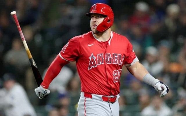 “ケガに泣く”エ軍の主砲に「もう以前のようなプレーはできないだろう」骨挫傷でIL入り…軽傷でも米記者は「懸念すべき事態」