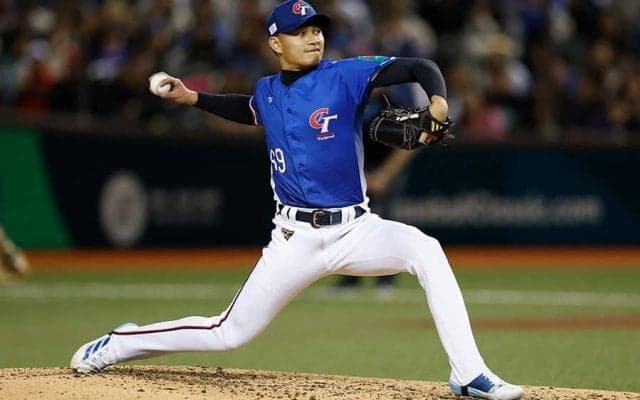 台湾人24歳が“日米争奪戦”　最速158キロの剛速球…米記者「日米スカウトが注視」