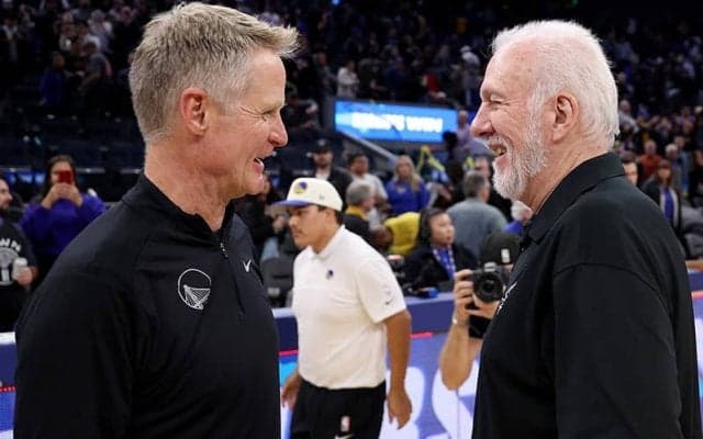 「私にとって本当に大きな存在」ウォリアーズのカーHCが勇退するポポヴィッチHCに感謝をつづる