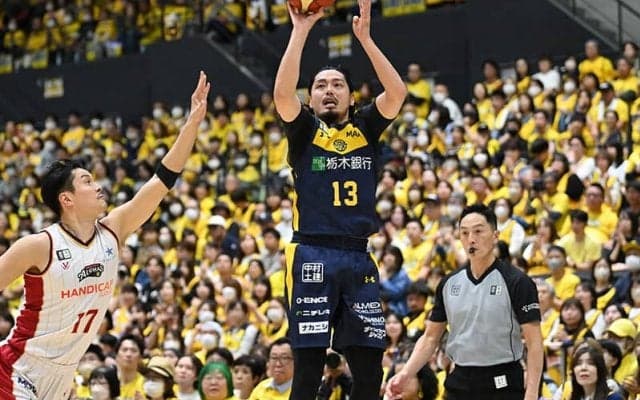 快勝の宇都宮がB1全体1位に浮上…三遠とのCS出場順位争いはGame2で決着へ