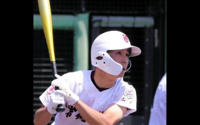 関東大会出場の立役者、3安打3打点　高校野球の常総学院・浜崎主将