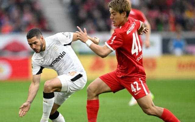 堂安律が追加点に絡んだフライブルク、終盤の2失点でレバークーゼンにドロー【ブンデスリーガ】