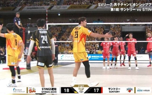 「だれこのイケメン」男子バレー、大一番で思わぬ行動 世界的アタッカーの振る舞いに「心もイケメン」