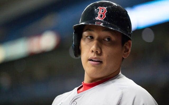 吉田正尚は「まだ怪我してるのか…」　送球で苦悶…遠い復帰、米不安「良くないな…」