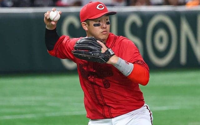 菊池と錯覚？　広島24歳の美技に「思わず声が出た」　安打阻止の“神業”「守備範囲エグ」