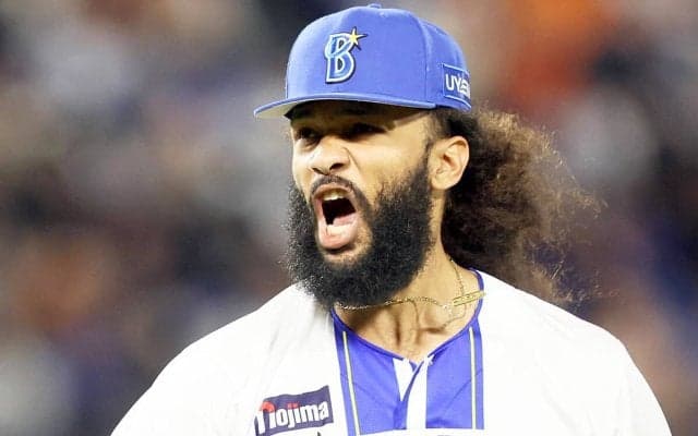 あわや期待外れ助っ人の危機からベイスターズ日本一の立役者へ　ジャクソンを覚醒させた二軍降格とバウアーの助言