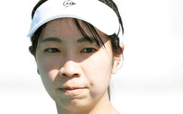錦織圭も「あのテニスがどこまで通用するのか？」と注目する20歳　伊藤あおいはトリッキーなスタイルで我が道を行く