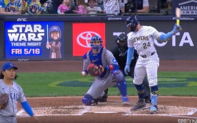 もうワケわからん！ 今永昇太の“想定外の魔球”にイライラ「これは打てない」 翻弄された打者が“腰砕けの空振り三振”「先生エグいな」