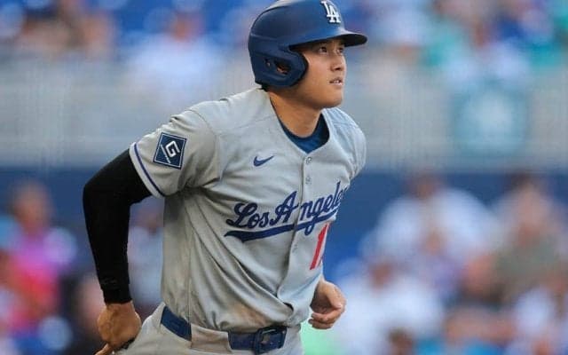 大谷翔平を申告敬遠で敵地ブーイング　好機で“避けた”勝負…3つ目四球で球場騒然